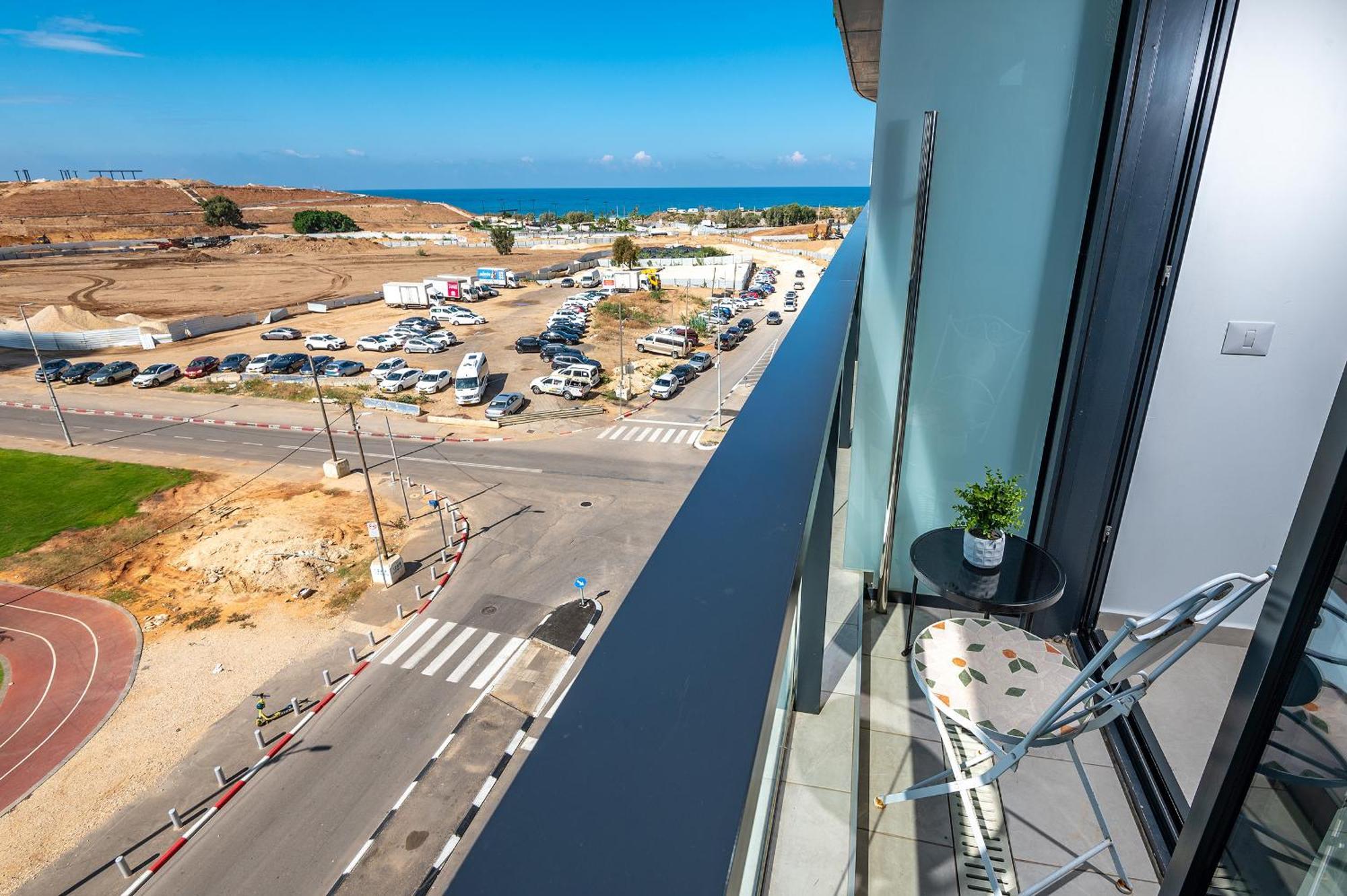 Hi-Yam Seaview Apartments & Suites - יש ממ"ד Bat Yam Kamer foto